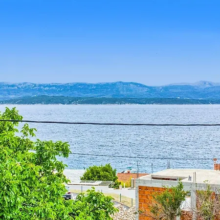 Petra アパート ボル